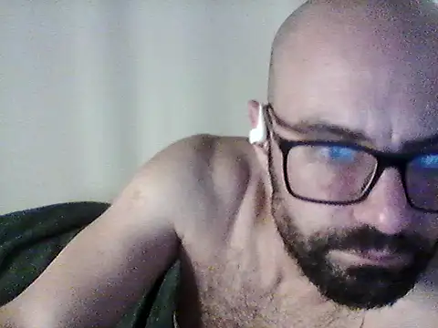 Robsonitj90 Adlı Modelin Web Kamerası Şovu