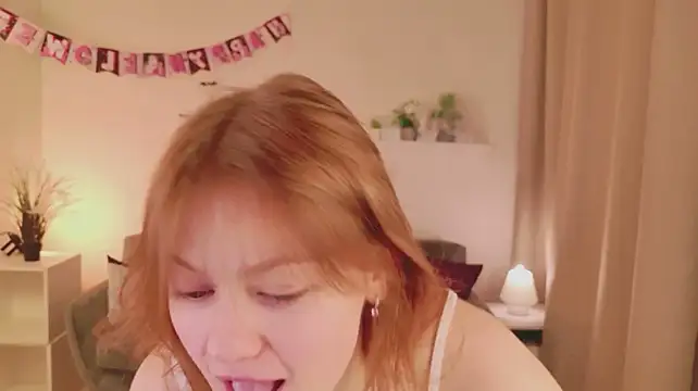 Živý XXX chat Lily_Mio
