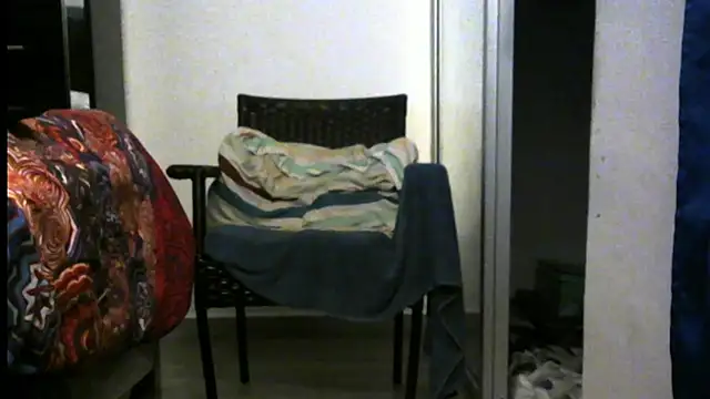 3LEGSSS Adlı Modelin Canlı XXX Sohbeti