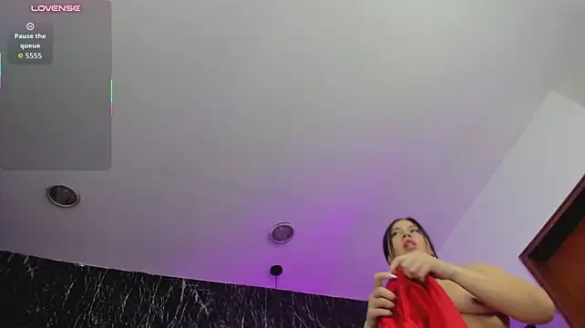 دردشة Sharon_Loveee الجنسية المباشرة