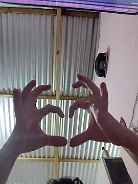 UriLucho20cm Webcamshow