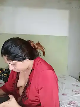 צ'אט XXX בשידור חי של TransBollat
