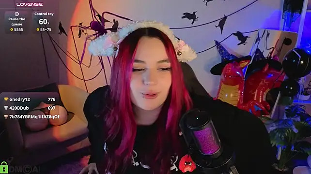 Mia_R0ss Chat XXX in diretta