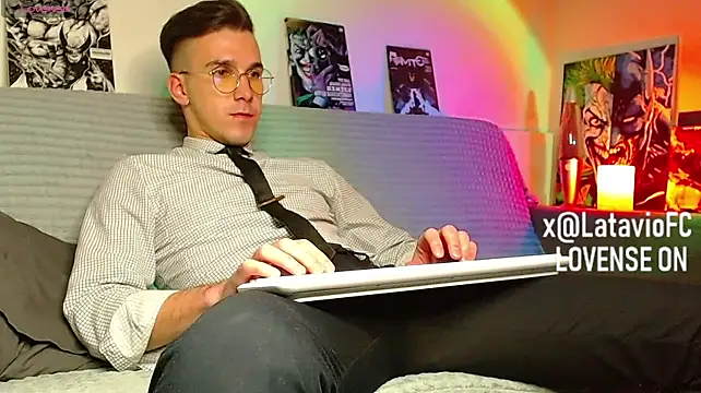 Midnighter_ – Naživo XXX chat