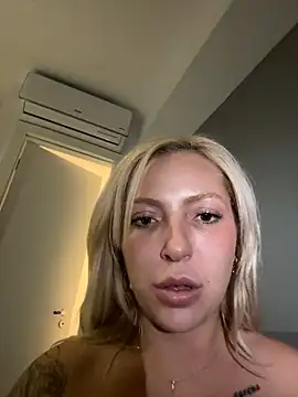 Juuhschmitt live XXX chat