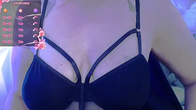 Azaahara_'s Live XXX Chat