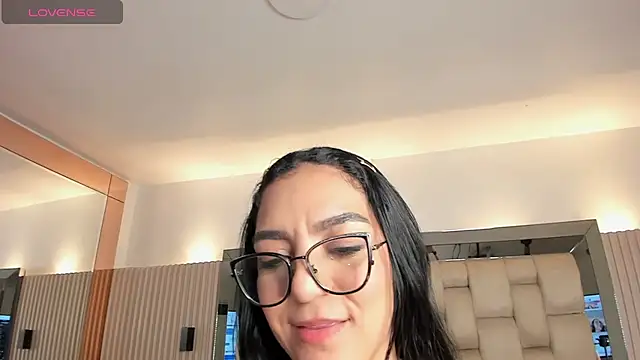 victoria_hokings Adlı Modelin Canlı XXX Sohbeti