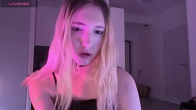 Chat +18 de sweetcrystalll ao vivo