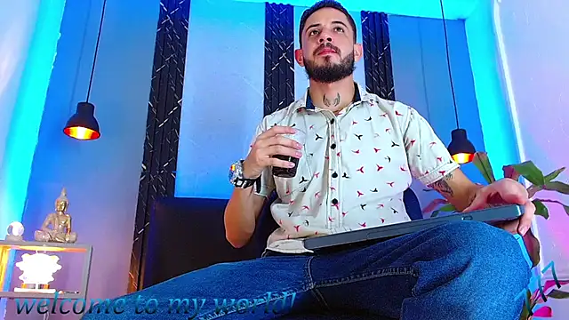 Živý XXX chat Erick_Wall