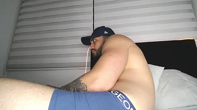 Živý XXX chat ClayBrown