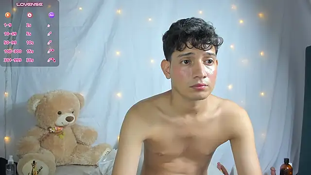 Benjamin_Buster Live XXX-chat