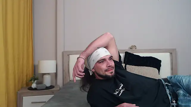 KaneHunter élő XXX-chatje