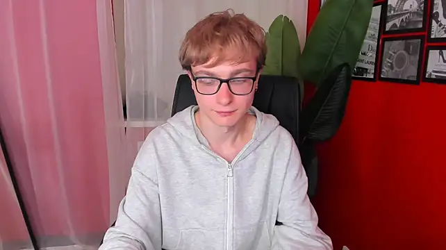 Emmit_Barker Live XXX-chat