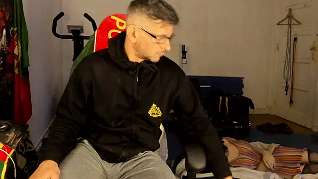 Samurayjiu Adlı Modelin Canlı XXX Sohbeti