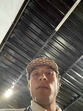 Živý XXX chat IM_A_WOT