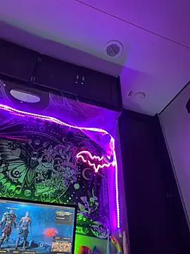 Lilactease Adlı Modelin Canlı XXX Sohbeti