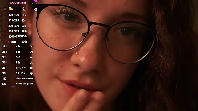 Chat +18 de TeaseDealer ao vivo