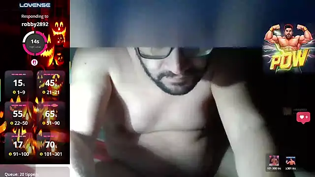 Javi_92 即時 XXX 聊天