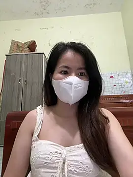 MEOMUP01 – Live XXX-chat