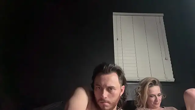 hungandcloudy XXX чат на живо