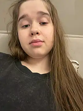 Živý XXX chat HornyGirlH