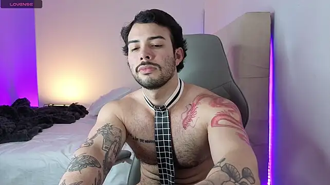 zyann__ Chat XXX in diretta