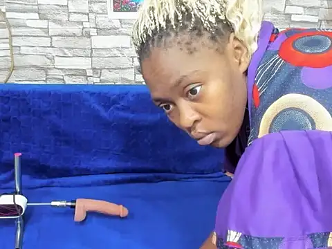Živý XXX chat ebonyshay
