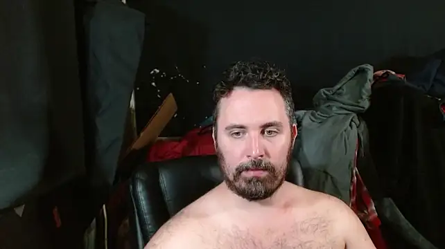 Chatroom XXX en direct de Metalstud