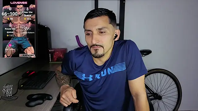 Marck_Muscle Adlı Modelin Canlı XXX Sohbeti