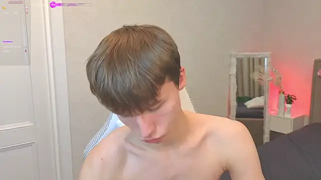 cuMte_boy 即時 XXX 聊天