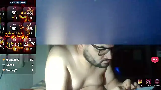 Javi_92 即時 XXX 聊天