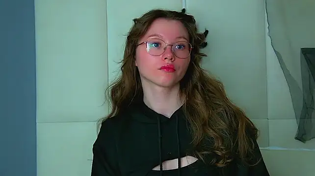 Živý XXX chat KeiraAsti