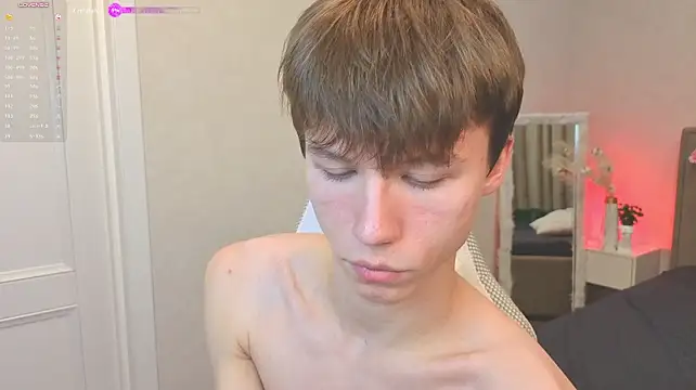 Chatroom XXX en direct de cuMte_boy