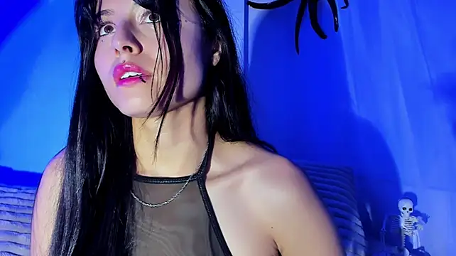 แชท XXX สดของ EmilyWithe