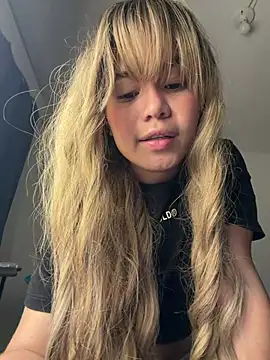 LoliitaBennett's Live XXX Chat