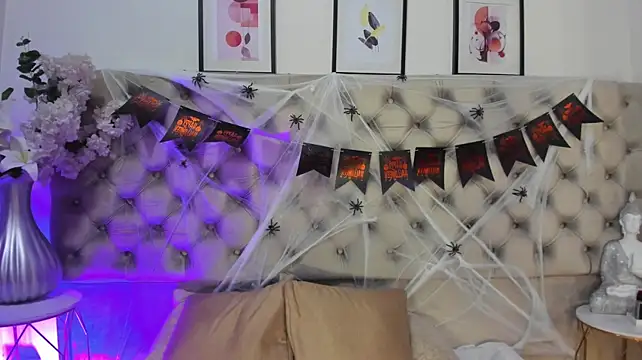 Živý XXX chat LiaKorz