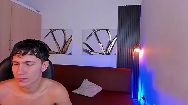 Sexiest_BoysW Adlı Modelin Web Kamerası Şovu