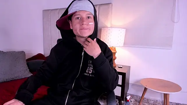 XXX chat uživo modela Joe_dark18