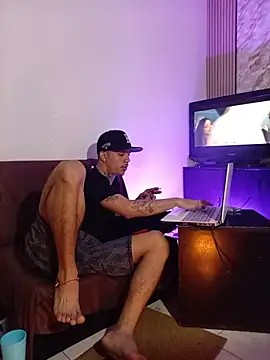 HannibalLester Live XXX-Chat