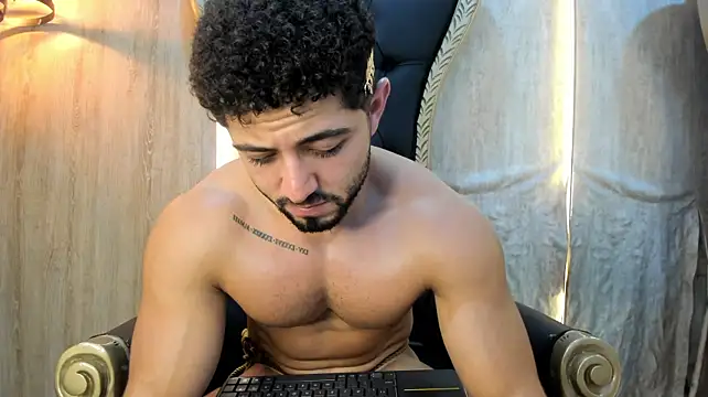 Thiago_morettiのライブXXXチャット