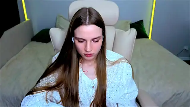 StellaLawless' Live XXX Chat