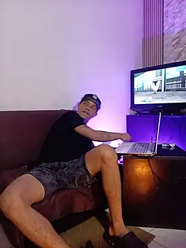 HannibalLester 라이브 XXX 채팅