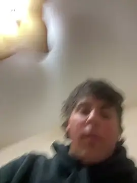 הופעת וובקאם של cowboyking2029