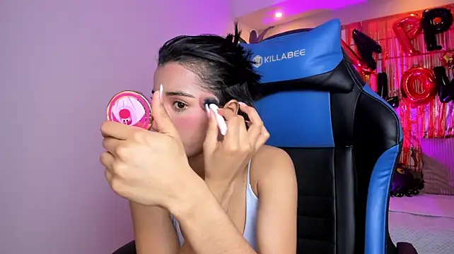 XXX chat uživo modela Emily_bruss