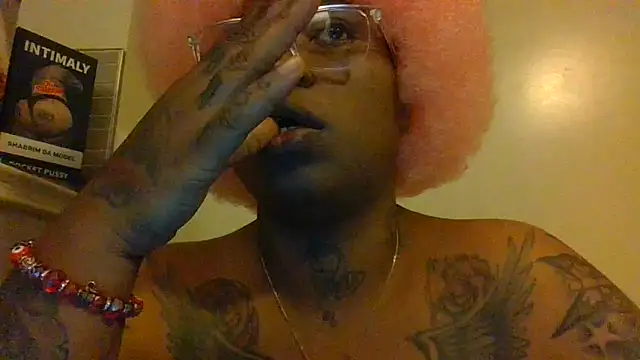 Chat XXX ao vivo de ShaBrimDaPornstar