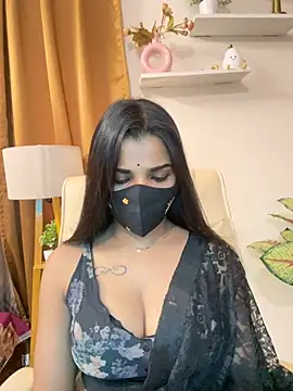 its_ur_flora's Live XXX Chat