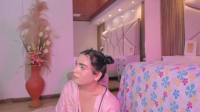 צ'אט XXX בשידור חי של SweetKata_