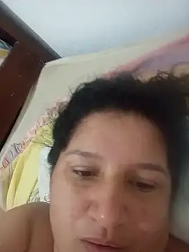 แชท XXX สดของ MarilinCarolina