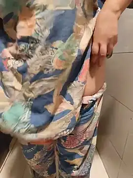 SoniaSC XXX чат на живо