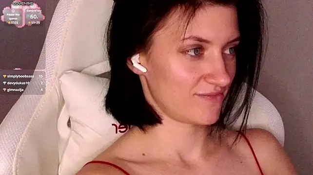 Chat +18 de roxy_rio_t_ ao vivo